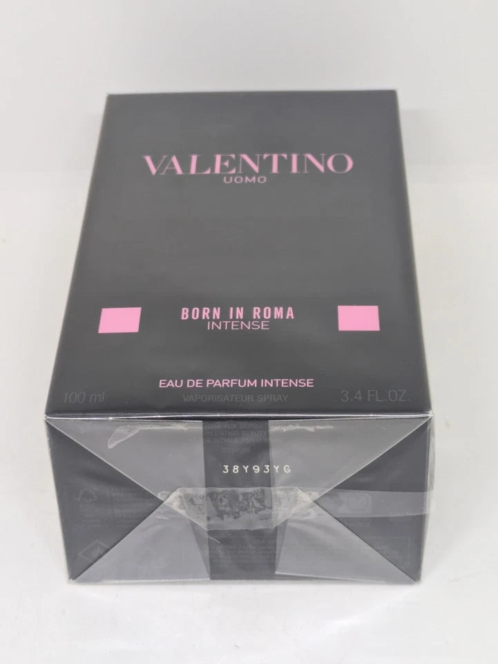 Valentino Uomo Born in Roma Intense Eau de Parfum Intense box, 3.4 fl.